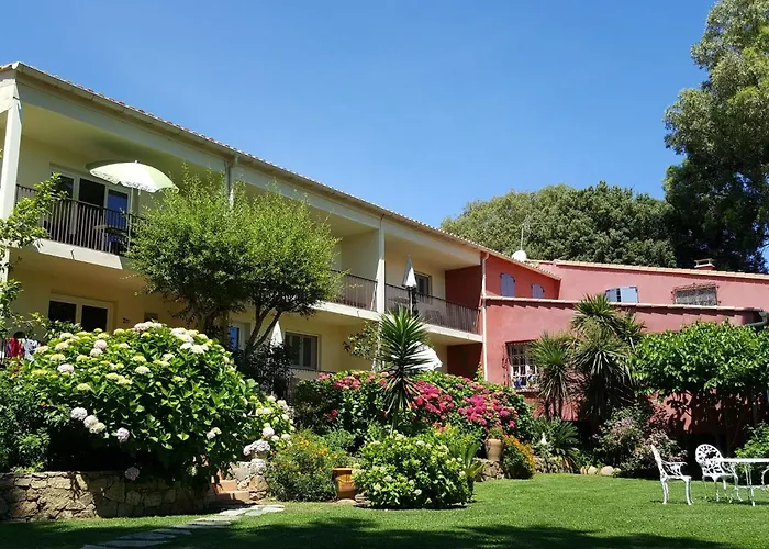 Village de vacances 18-20m2 By Interhome Calvi (Corsica)